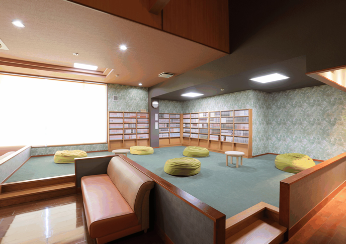 お風呂入口前休憩所